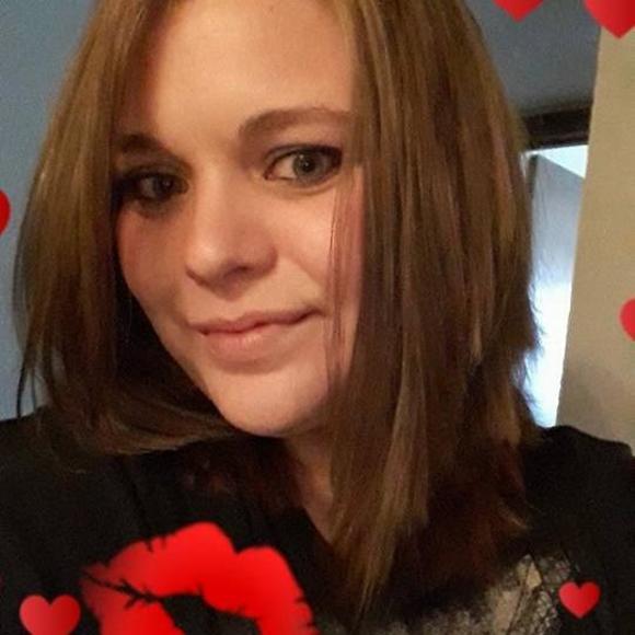 Meet your Posher, Alicia - Picture 1 of 1